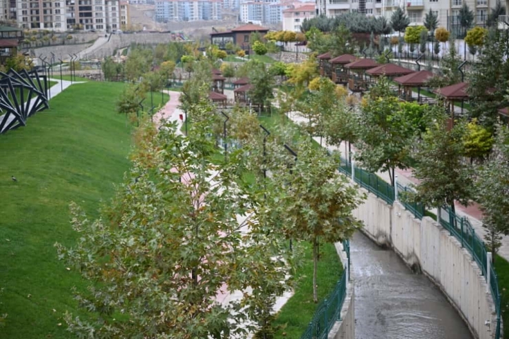 Başkan Taşkın, Tamamlanan Projeleri Teşkilatla İnceledi