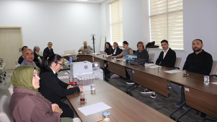 Gazetecilik İle Halkla İlişkiler Ve Tanım Bölümleri Akreditasyon Sürecinde