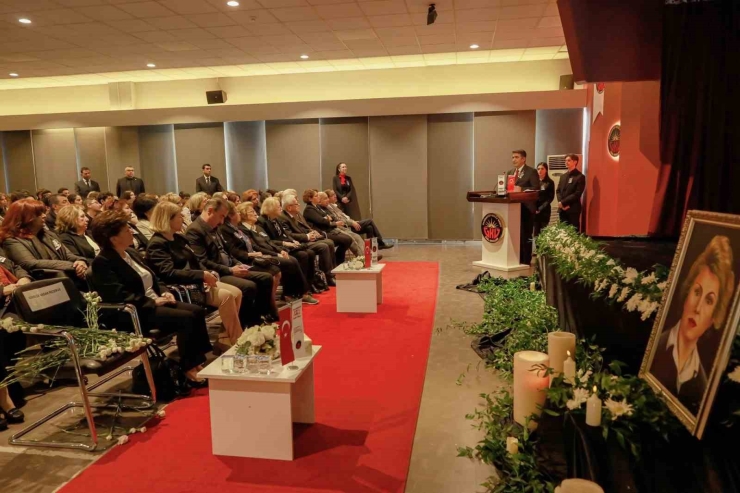 Gkv’lilerden Nüket Ersoy’a Hüzünlü Anma