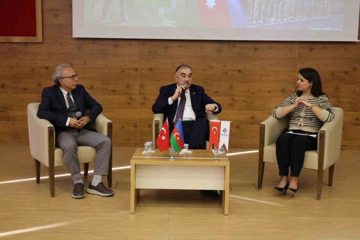 Hkü’de Türkiye-azerbaycan Dostluğu Ve Stratejik Ortaklığı