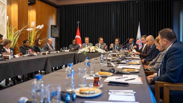 Yıldırım: "diplomasiyi Ticaretle, Ticareti Kalkınmayla Birleştirmek İstiyoruz"