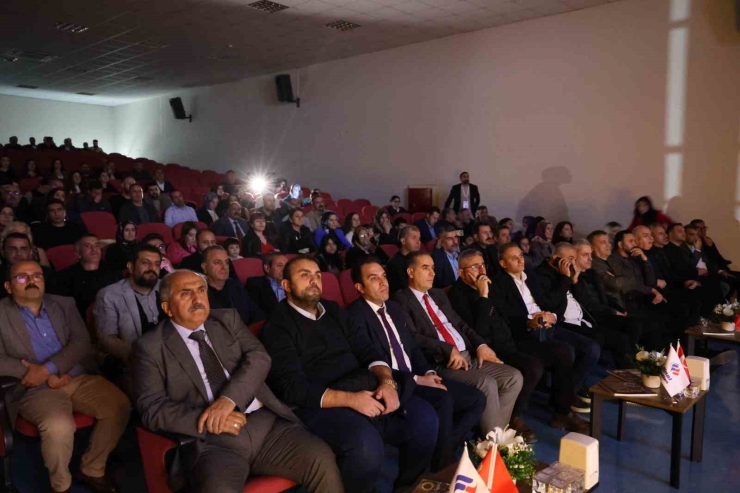 Öğretmenler Gününü "elazığ Kültür Şöleniyle" Kutladılar