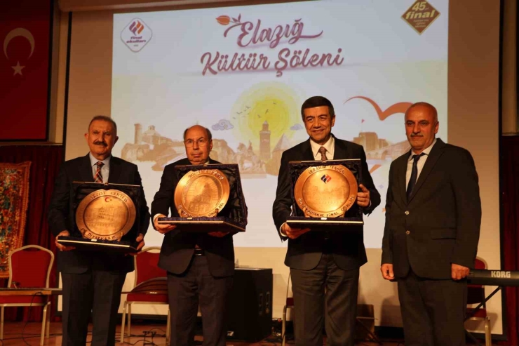 Öğretmenler Gününü "elazığ Kültür Şöleniyle" Kutladılar