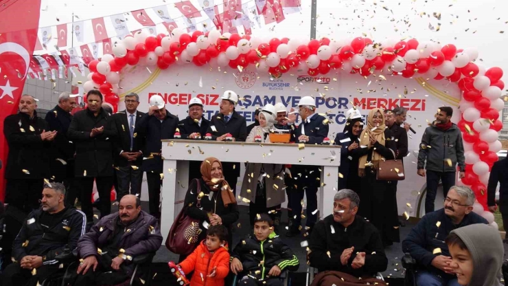 Malatya’da ’engelsiz Yaşam Ve Spor Merkezi’ 2. Etabının Temeli Atıldı