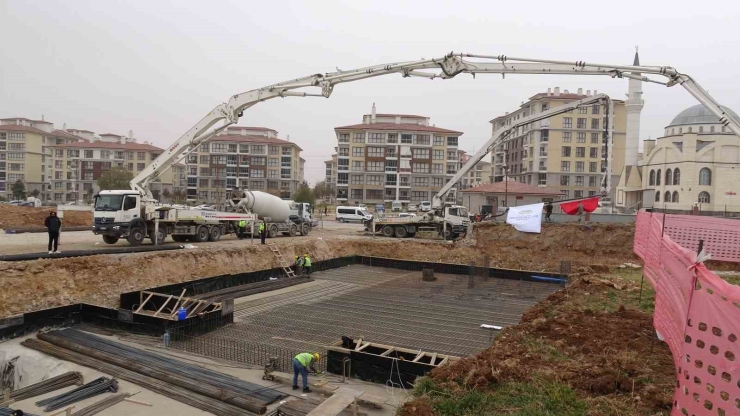 Malatya’da ’engelsiz Yaşam Ve Spor Merkezi’ 2. Etabının Temeli Atıldı