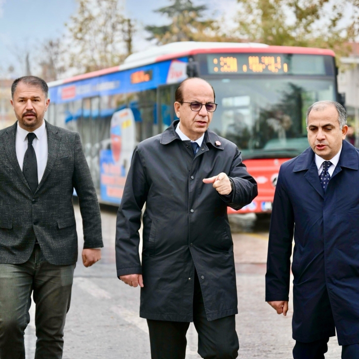 Başkan Geçit: "yeşilyurt’un Her Köşesi İçin Özveriyle Çalışıyoruz"