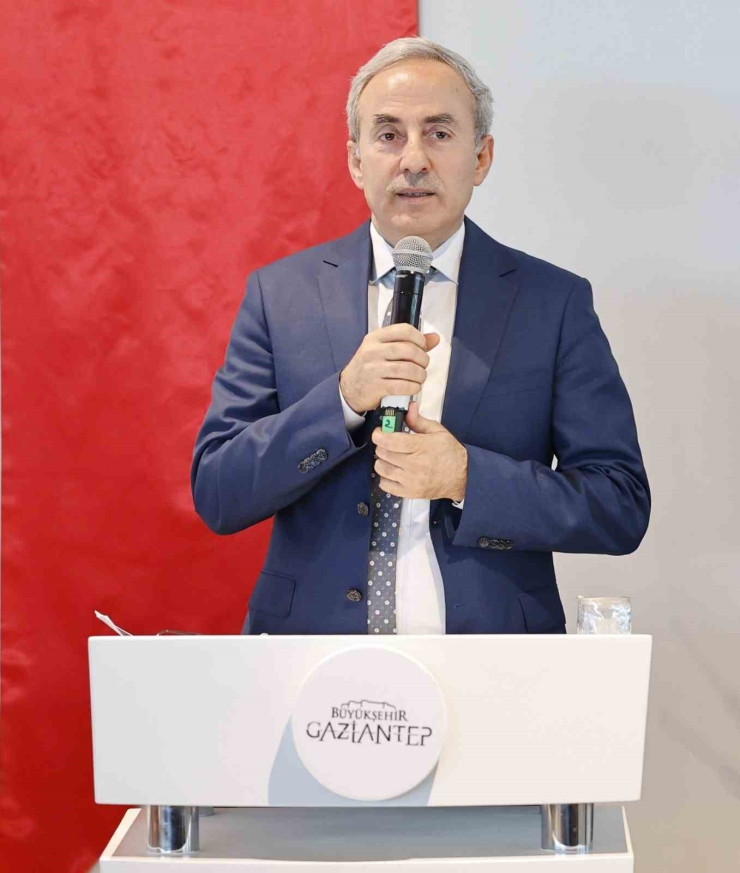 "yükseköğretimde Yapay Zeka Entegrasyonu Zirvesi" Yoğun Katılımla Gerçekleştirildi