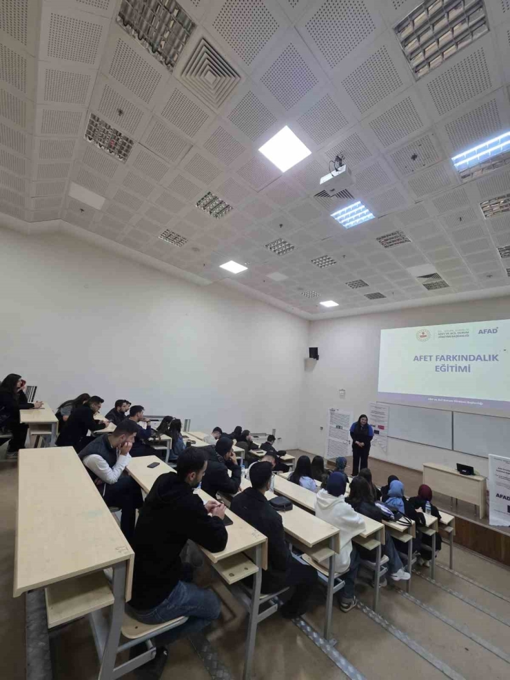 Diyarbakır’da Gençler Afet Bilincini Güçlendirdi