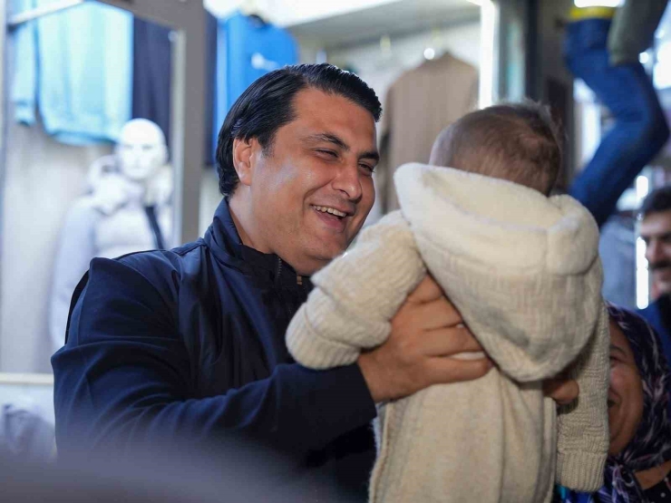 Yılmaz’dan Karşıyaka’ya Kütüphane Müjdesi