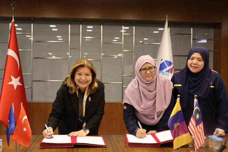 Hkü İle Malezya Mara Teknoloji Üniversitesi Arasında İş Birliği Protokolü İmzalandı