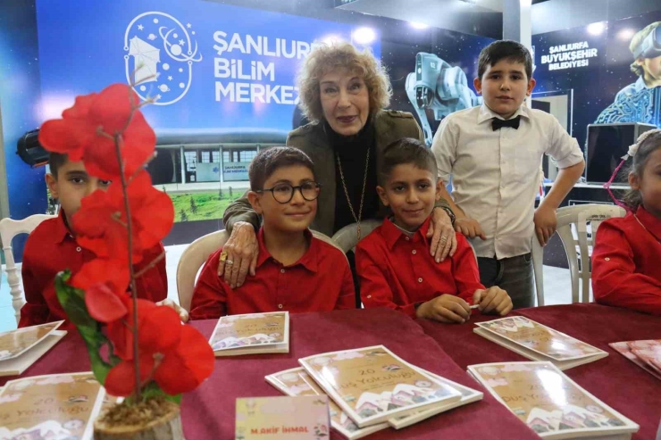 Şanlıurfa’da Miniklerin Kaleme Aldığı "20 Düş Yolculuğu" Kitabı Okuyucuyla Buluştu