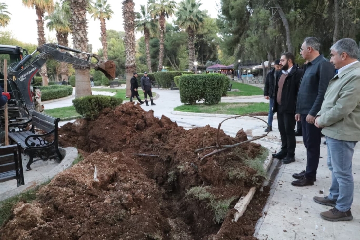 Tarihi Çarşı Esnafından Çalışmalara Destek