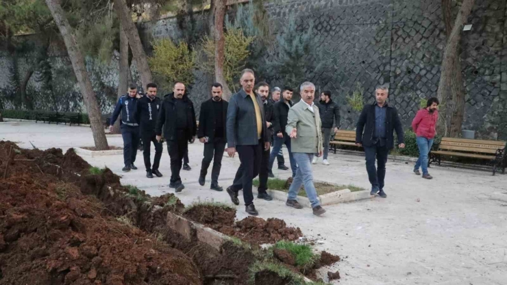 Tarihi Çarşı Esnafından Çalışmalara Destek