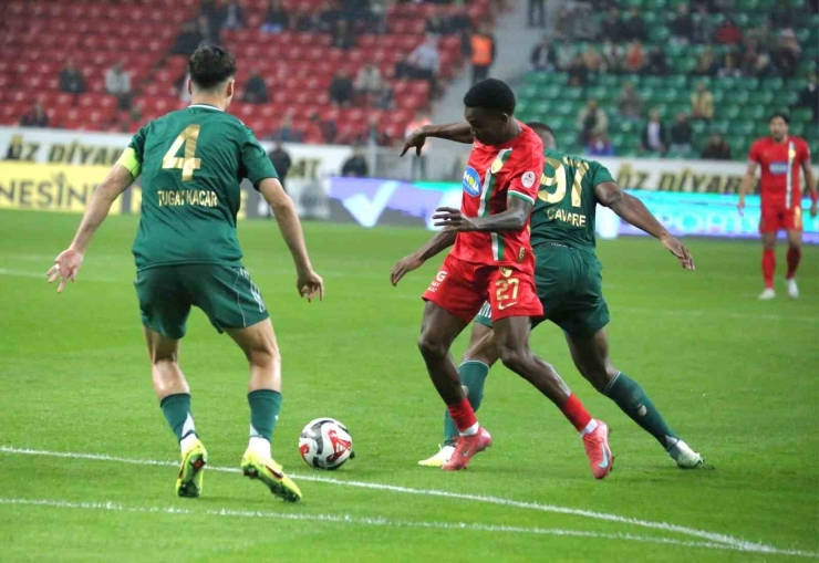 Trendyol 1. Lig: Amed Sportif Faaliyetler: 2 - Esenler Erokspor: 1