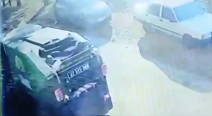 Düşürdüğü 40 Gram Altın 40 Tonluk Çöplükte Bulundu, Gözyaşlarına Hakim Olamadı