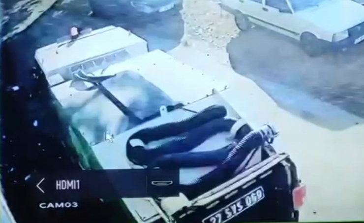 Düşürdüğü 40 Gram Altın 40 Tonluk Çöplükte Bulundu, Gözyaşlarına Hakim Olamadı