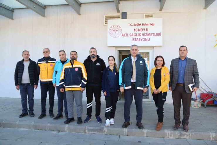 Sağlık Müdürü Asiltürk 112 Çağrı Merkezinde Göreve Katıldı