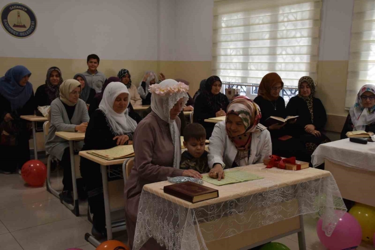 Alman Kadın, Kur’an-ı Kerim’den Etkilenip Müslüman Oldu
