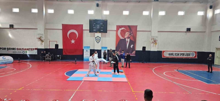 Gaziantep’te 3 Aralık Dünya Engelliler Günü’nde Spor Dolu Anlamlı Etkinlik