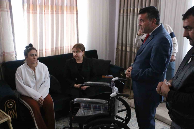 Mhp Sur İlçe Başkanlığından Dünya Engelliler Gününde Anlamlı Destek