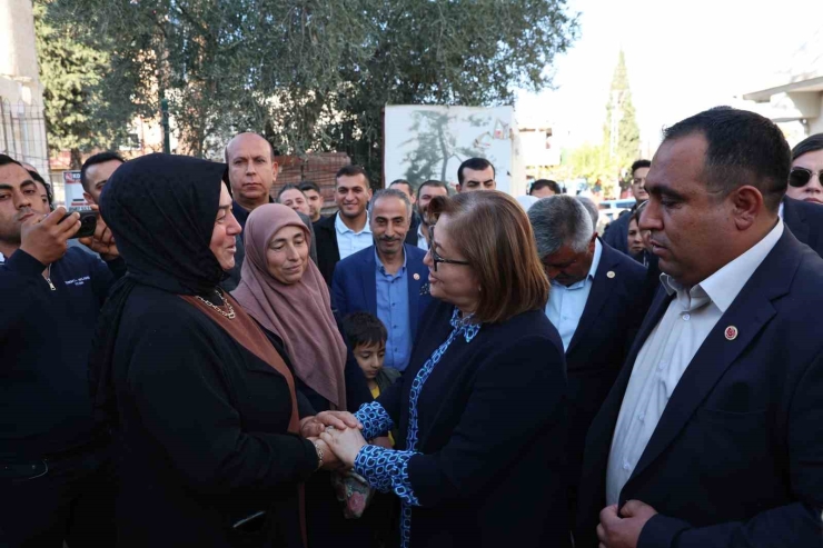 Başkan Şahin, Şehir Yaşamına Katkı Sunan Büyükşehir Belediye Başkanları Arasında Birinci Oldu