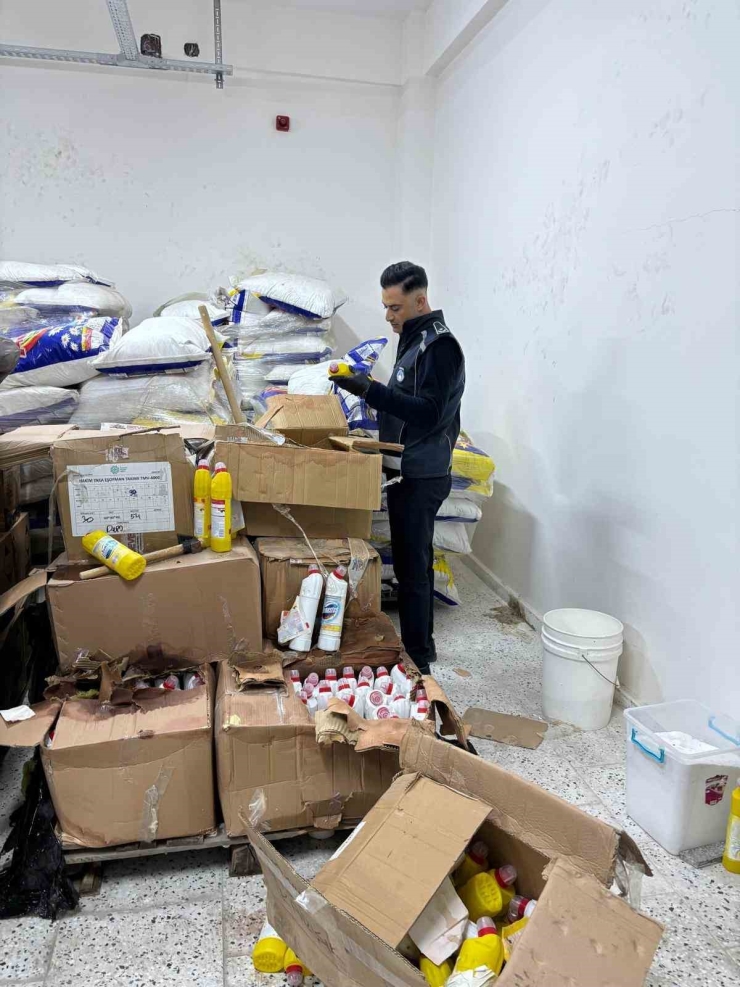 Şanlıurfa’da Sahte Deterjan Depolarına Baskın