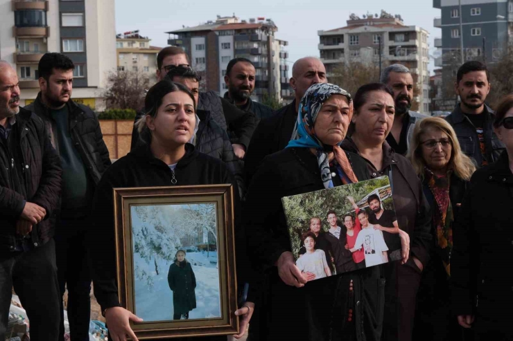 49 Kişinin Yakınları Tahliyeye Tepki Gösterdi