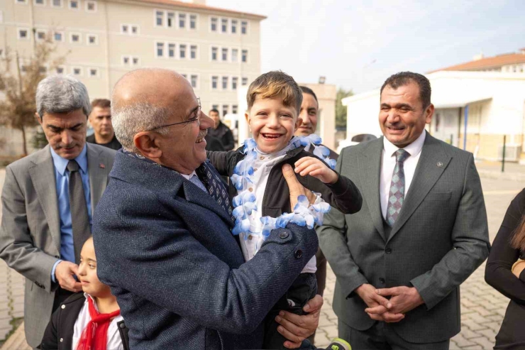 Başkan Er, Öğrencilerle Bir Araya Geldi