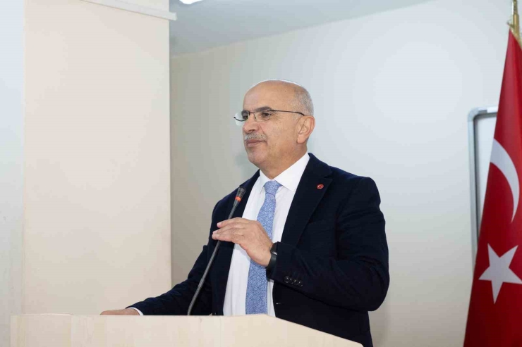 Başkan Er, Öğrencilerle Bir Araya Geldi