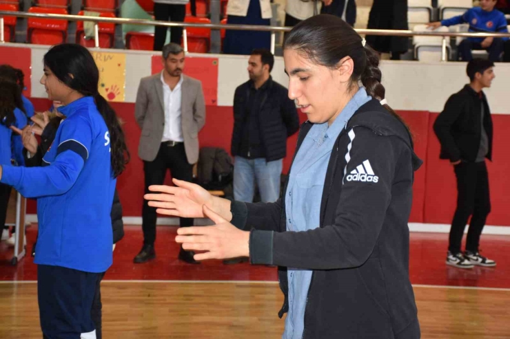 Spor Lisesi Öğrencileri, Engelli Öğrencileri Ağırladı