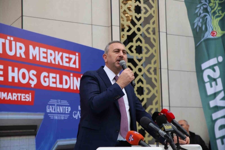 Şahinbey Belediyesi’nin Nizip’e Kazandırdığı Kültür Merkezi’nin Açılışı Yapıldı