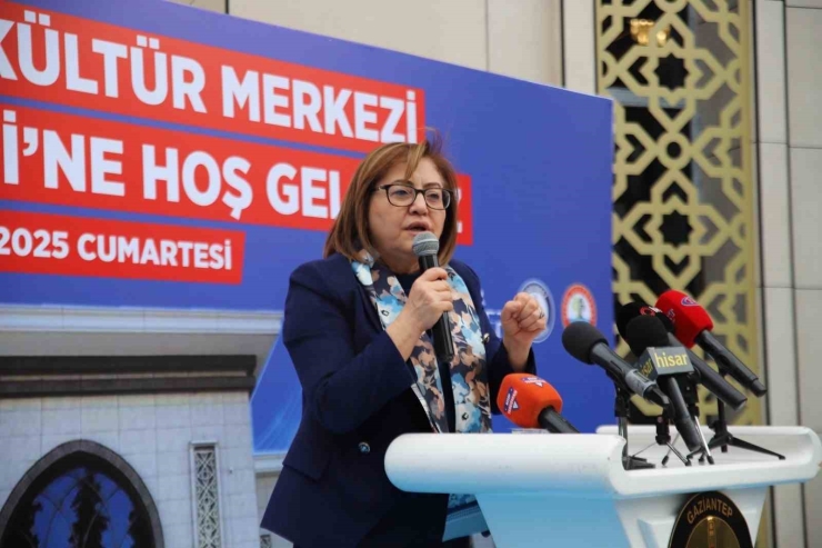 Şahinbey Belediyesi’nin Nizip’e Kazandırdığı Kültür Merkezi’nin Açılışı Yapıldı