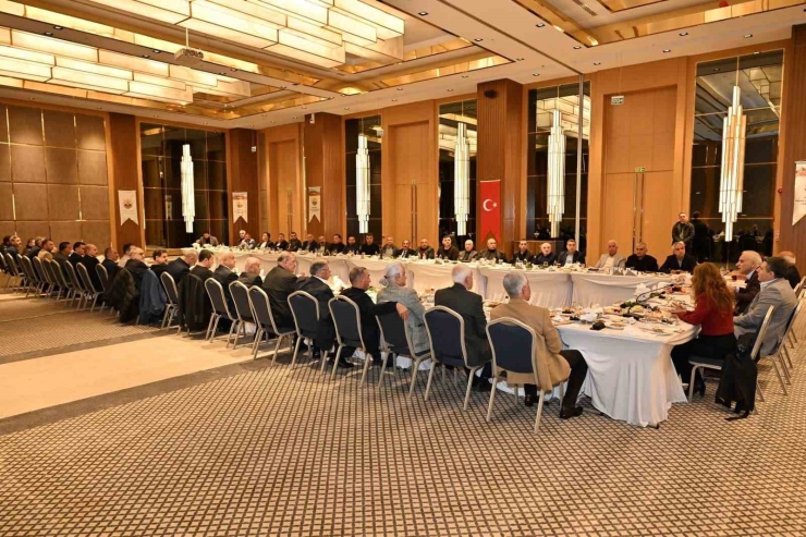 Vali Zorluoğlu, Esnafın Sorun Ve Taleplerini Dinledi