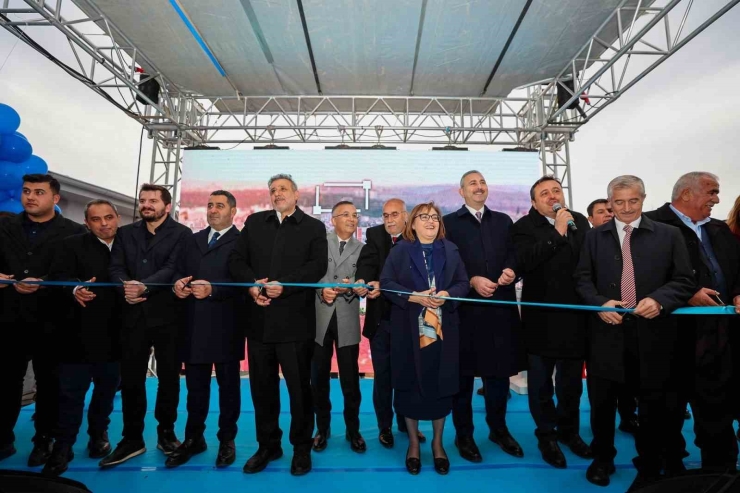 Gaziantep Büyükşehir Tarafından Yapılan Mithat Paşa Parkı Açıldı