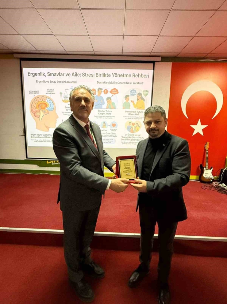 Çamlıca Koleji’nde "aile Ve Çocuk İletişimi" Semineri