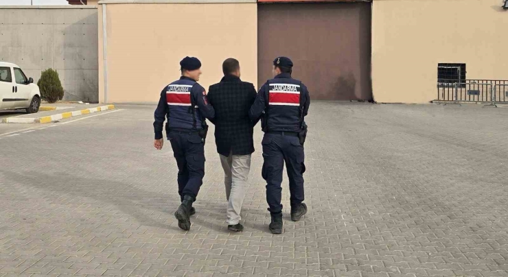 Gaziantep’te Aranan 3 Şahsı Jandarma Yakaladı