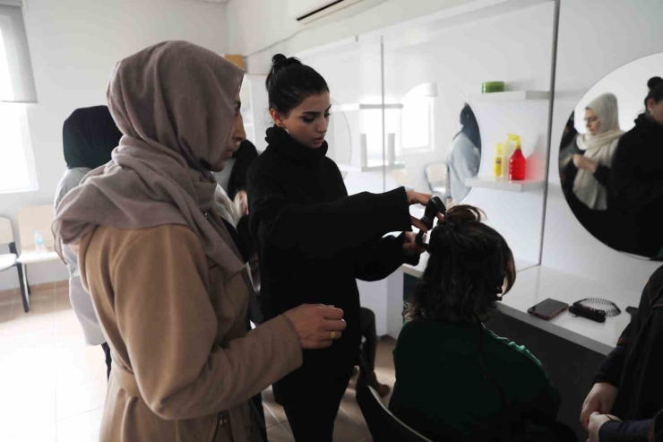 Haliliye Belediyesi’nden Kadınlara Eğitim Ve Hobi Desteği