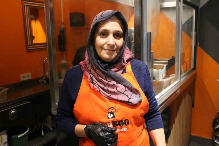 Diyarbakır’daki Bu İşletmede Sadece Kadınlar Çalışıyor