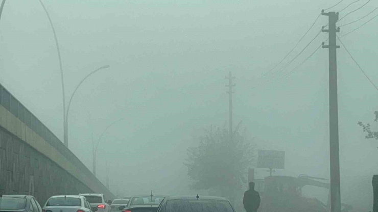 Diyarbakır’da Sis Etkili Oldu