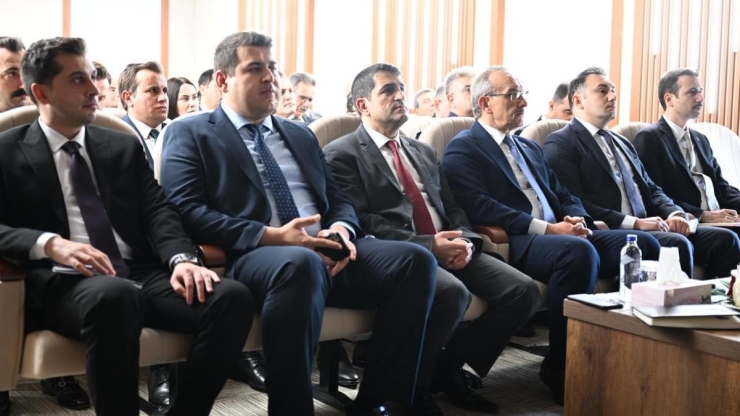 Malatya’da "yönetimde Beden Dili Ve Etkili İletişim" Semineri Düzenlendi