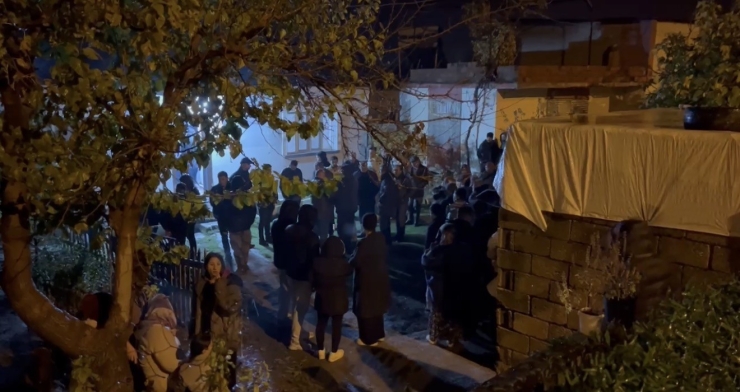 Adıyaman’da Çifte Cinayet, Eşini Ve Bacanağını Öldürüp Kaçtı