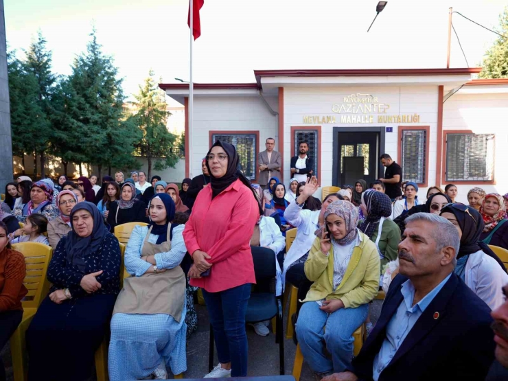 Yılmaz, Mevlana Mahallesi’nde Vatandaşlarla Buluştu