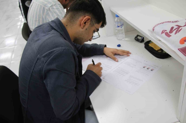 Haliliye’deki Öğrencilere Eğitim Desteği