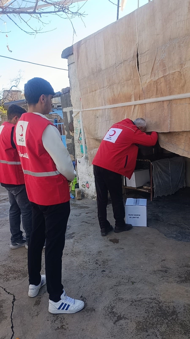 Lise Öğrencilerinden Anlamlı Destek