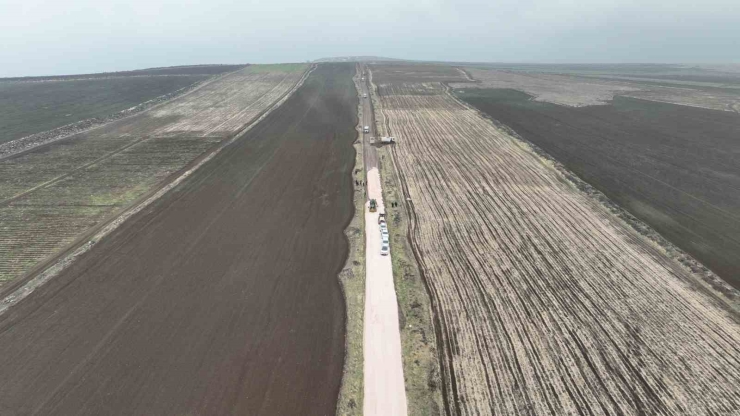 Siverek Kırsalındaki Yolları Büyükşehir Yapıyor