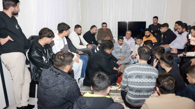 Akçadağ Belediye Başkanı Ulutaş Gençlerle Buluştu