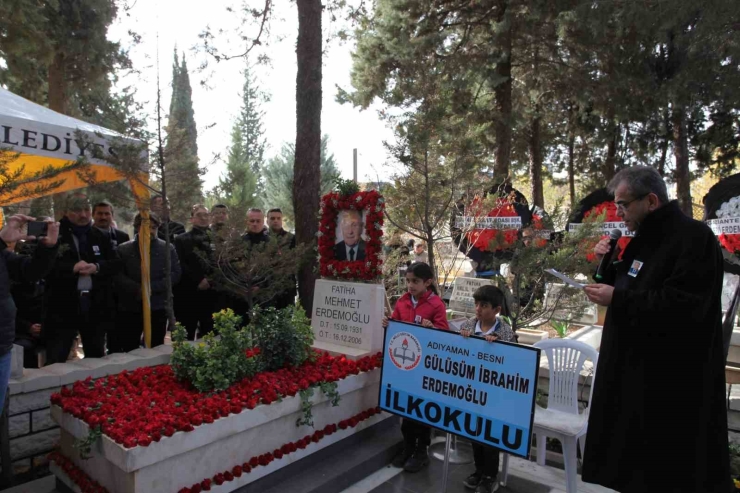 Merinos Onursal Başkanı Merhum Mehmet Erdemoğlu Mezarı Başında Anıldı