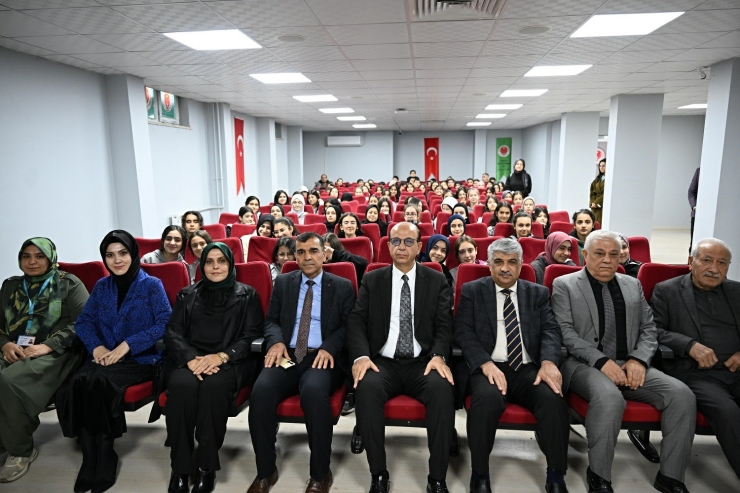 Başkan Geçit: "en Güvenli Liman Ailedir"