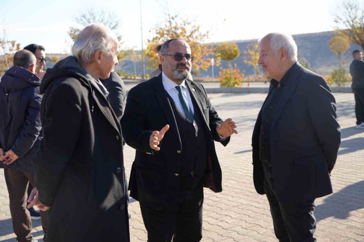 Mobil Basın Evi Gaziantep’te Öğrencilerle Buluştu