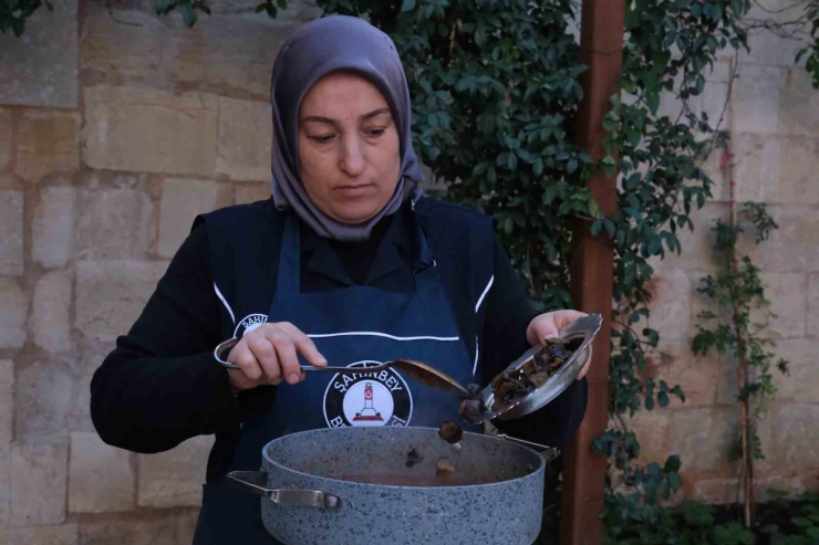 Mıcırık Aşı’nın 6’ncı En Kötü Yemek Seçilmesine Gaziantepliler Tepki Gösterdi